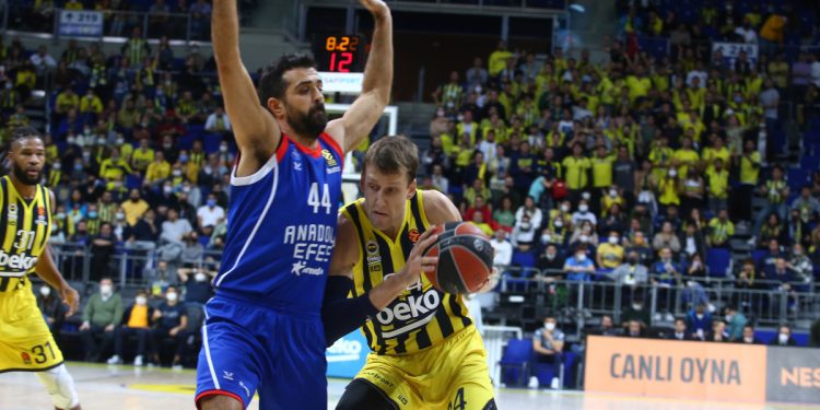 Fenerbahçe Beko - Anadolu Efes
