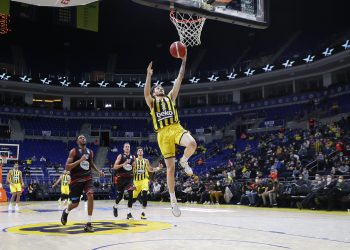 Fenerbahçe Beko 91-69 Pınar Karşıyaka