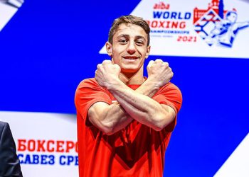 Milli boksörümüz Kerem Özmen, Dünya İkincisi oldu