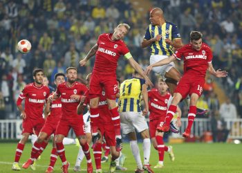 Fenerbahçe - Royal Antwerp