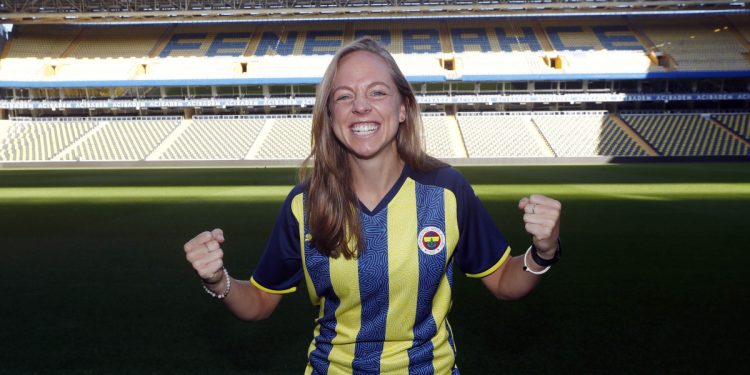 Erin Michelle Yenney Fenerbahçe'de