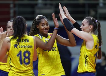Fenerbahçe Kadın Voleybol Takımı