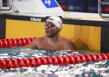 Fenerbahçeli milli yüzücümüz Ümit Can Güreş