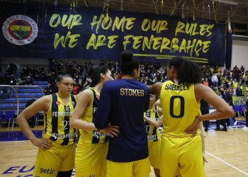 Fenerbahçe Kadın Basketbol Takımı