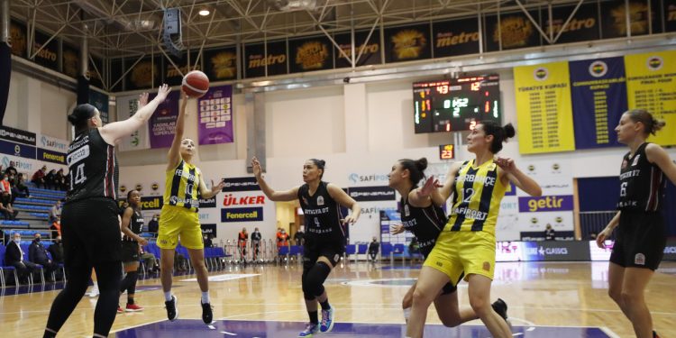 Fenerbahçe Safiport - Antalya 07 Basketbol
