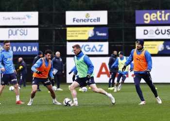 Fenerbahçe'de Beşiktaş maçının hazırlıkları başladı