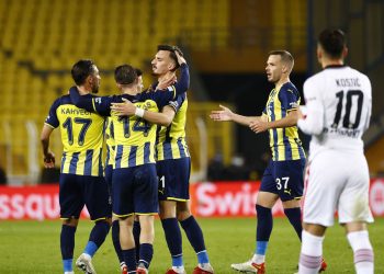 Fenerbahçe - Eintracht Frankfurt