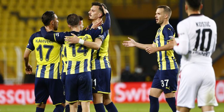 Fenerbahçe - Eintracht Frankfurt