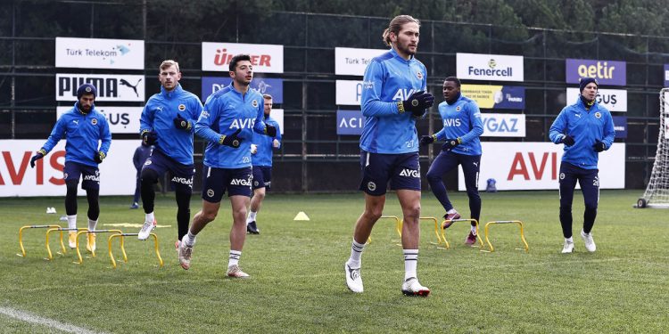 Fenerbahçe'de Yeni Malatyaspor maçı hazırlıkları başladı