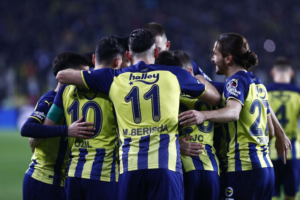 Fenerbahçe Futbol Takımı