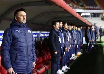 Fenerbahçe Teknik Direktörü Vitor Pereira