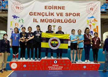 Yıldız Kız Masa Tenisi Takımımız Marmara Bölge Şampiyonu oldu.