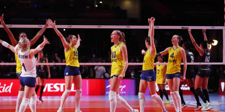 Fenerbahçe Kadın Voleybol Takımı