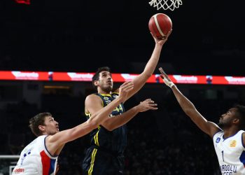 Anadolu Efes - Fenerbahçe Beko