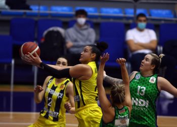 Fenerbahçe Safiport - UMF Yapı İzmit Belediyespor