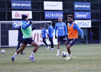 Fenerbahçe'de Altay maçının hazırlıkları başladı