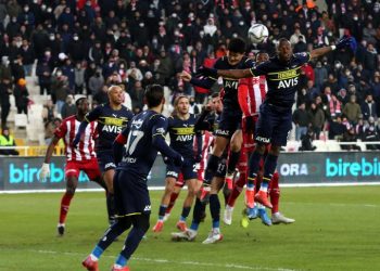 Demir Grup Sivasspor - Fenerbahçe