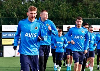 Fenerbahçe'de Slavia Prag maçı hazırlıkları tamamlandı