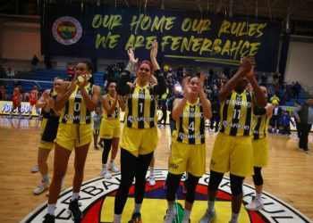 Fenerbahçe Kadın Basketbol Takımı