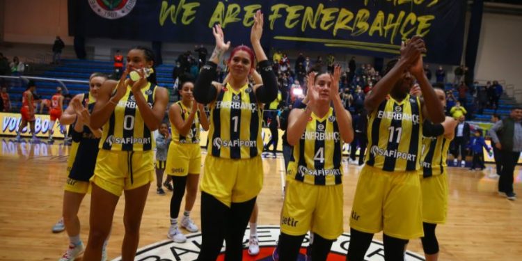 Fenerbahçe Kadın Basketbol Takımı