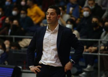 Fenerbahçe Kadın Basketbol Takımı Başantrenörü Victor Lapena