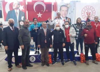 Genç Erkekler ve Kadınlar Türkiye Ferdi Boks Şampiyonası’nı 10 madalya ile tamamladık