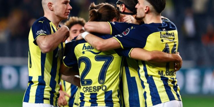 Fenerbahçe Futbol Takımı