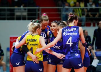 Fenerbahçe Kadın Voleybol Takımı