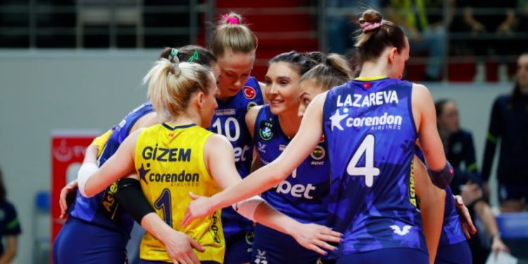 Fenerbahçe Kadın Voleybol Takımı