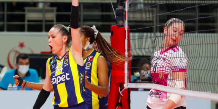 Fenerbahçe Opet - Beziers Volley
