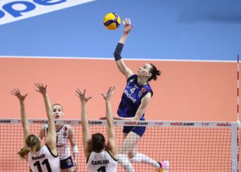 Fenerbahçe Opet - Türk Hava Yolları