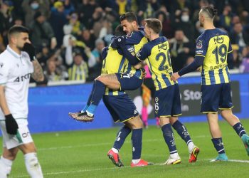 Fenerbahçe 2-1 İttifak Holding Konyaspor