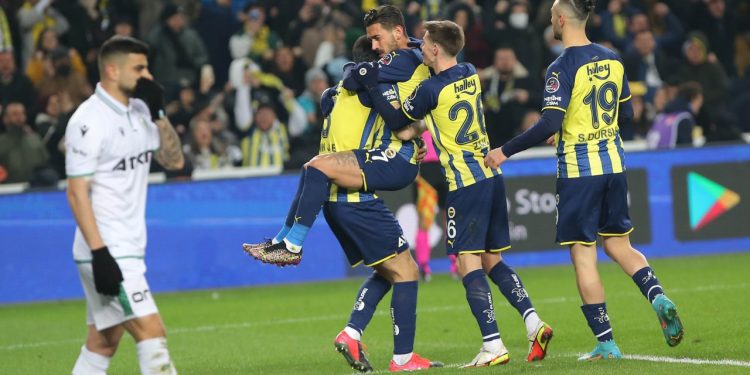 Fenerbahçe 2-1 İttifak Holding Konyaspor