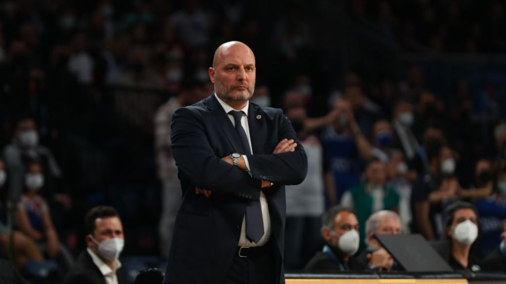 Fenerbahçe Erkek Basketbol Takımı Başantrenörü Aleksandar Djordjevic