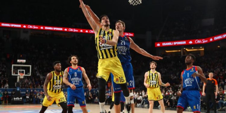 Anadolu Efes - Fenerbahçe Beko