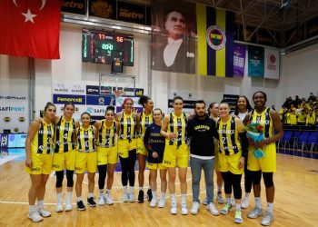 Fenerbahçe Kadın Basketbol Takımı