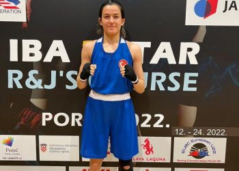 Fenerbahçeli Boksör Hatice Akbaş