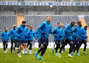 Fenerbahçe'de Alanyaspor maçı hazırlıkları tamamlandı