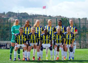 Fenerbahçe Kadın Futbol Takımı