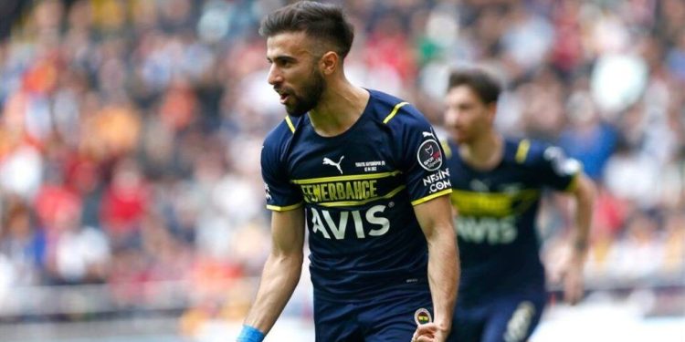 Fenerbahçeli oyuncu Diego Rossi