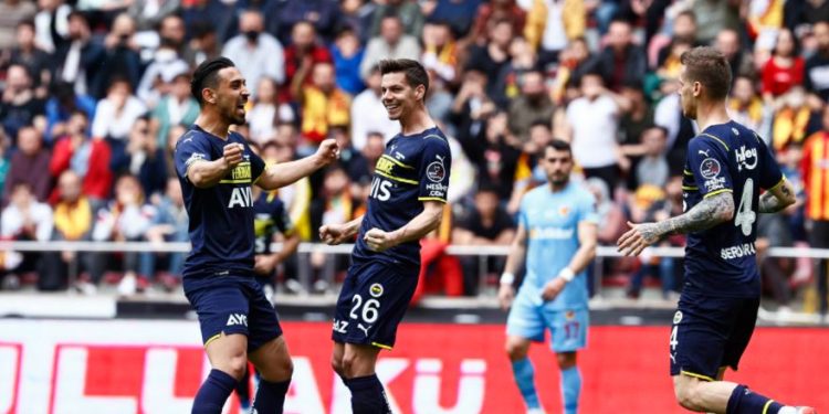 Fenerbahçe Futbol Takımı