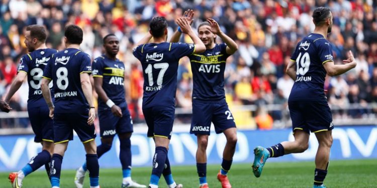 Fenerbahçe Futbol Takımı