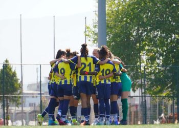 Fenerbahçe Kadın Futbol Takımı