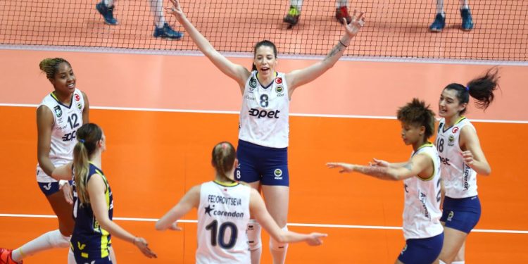 Fenerbahçe Kadın Voleybol Takımı