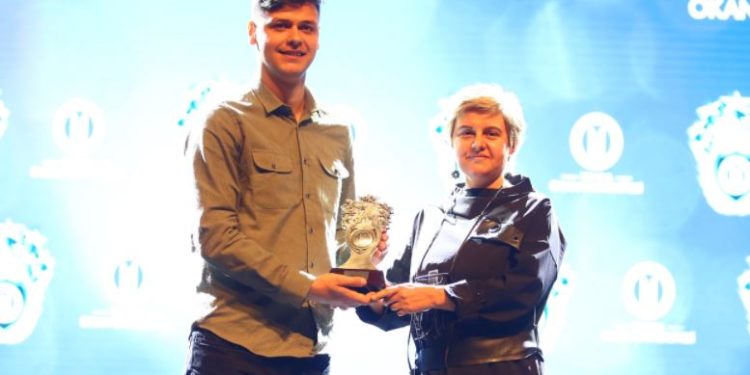 Dünya rekortmeni Olimpik yüzücümüz Emre Sakçı ‘Yılın Sporcusu’ ödülünün sahibi oldu