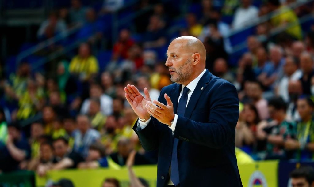 Fenerbahçe Erkek Basketbol Takımı Başantrenörü Aleksandar Djordjevic