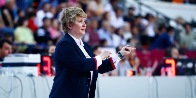 Fenerbahçe Kadın Basketbol Takımı Başantrenörü Marina Maljkovic