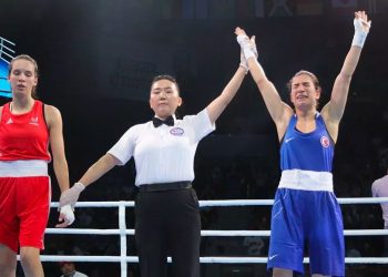 Fenerbahçeli milli boksörümüz Ayşe Çağırır