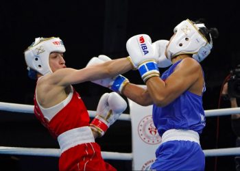 Buse Naz Çakıroğlu yarı finalde