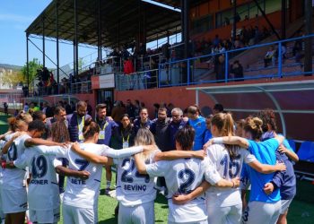 Fenerbahçe Kadın Futbol Takımı